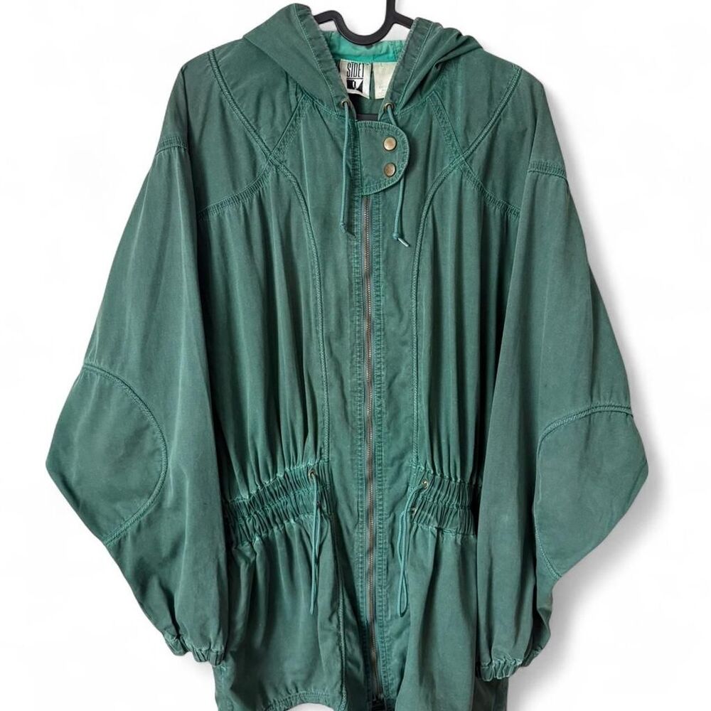 Unbranded Women's Green Retro Windbreaker Jacket